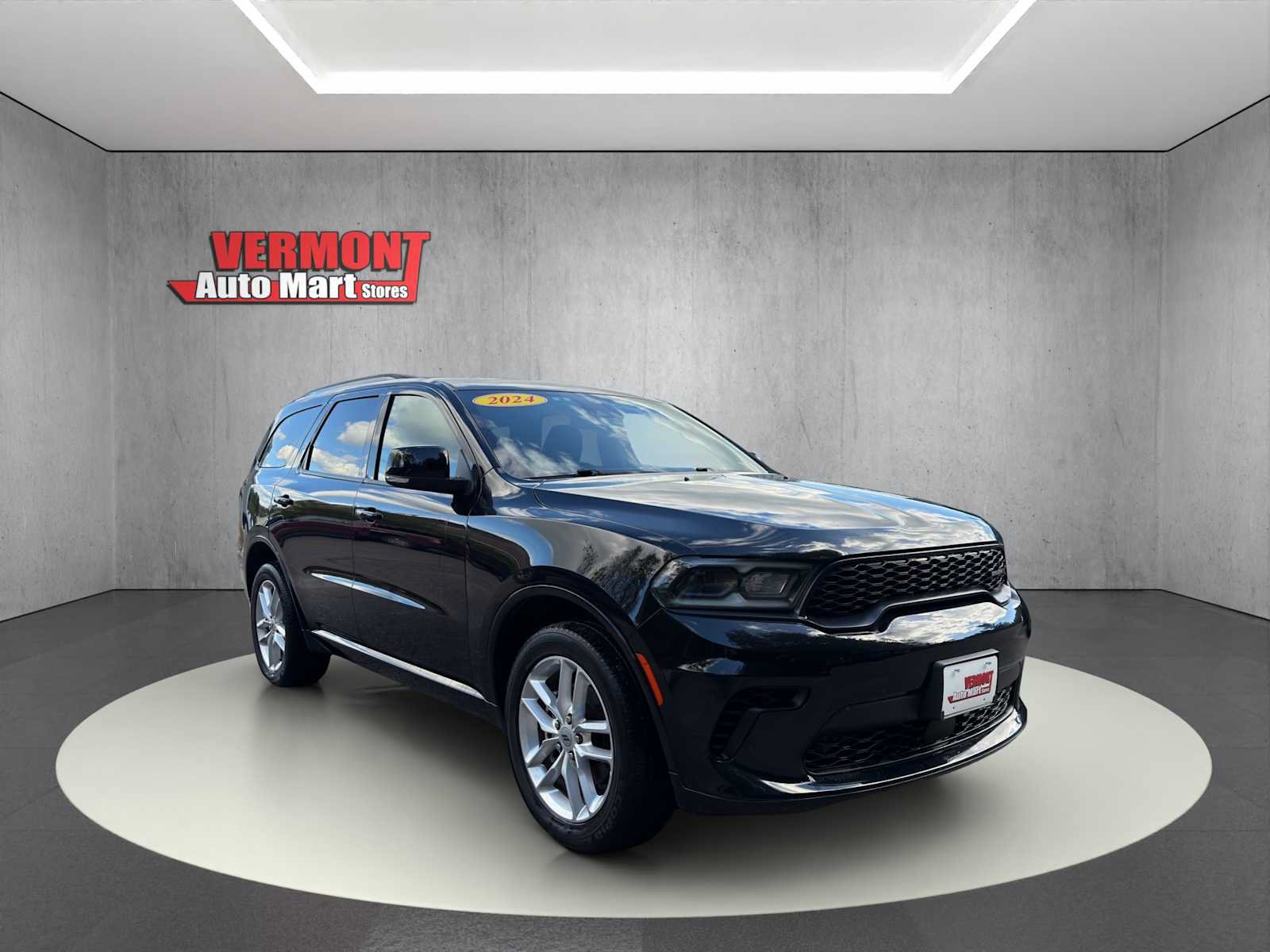 Used 2024 Dodge Durango GT AWD/4WD image 1