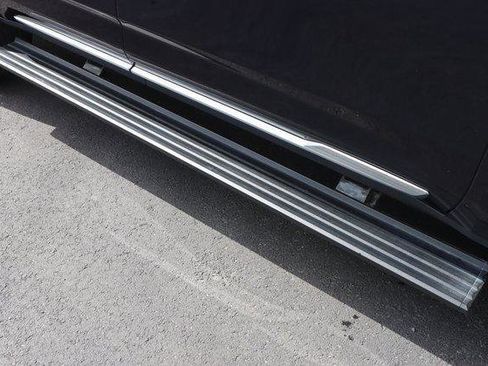 Used 2021 Cadillac Escalade Premium Luxury Platinum image 9