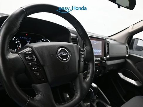 Used 2024 Nissan Frontier SV w/ SV Convenience Package image 10