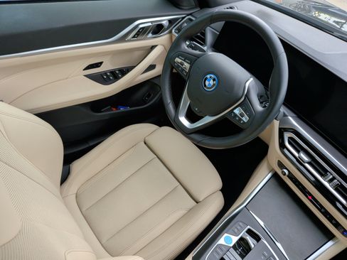 Used 2023 BMW i4 eDrive35 w/ Premium Package RWD image 35