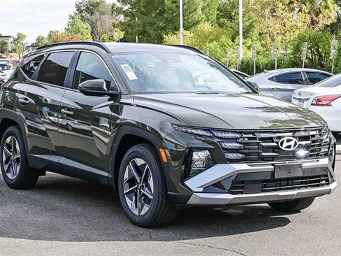 New 2026 Hyundai Tucson SEL image 3