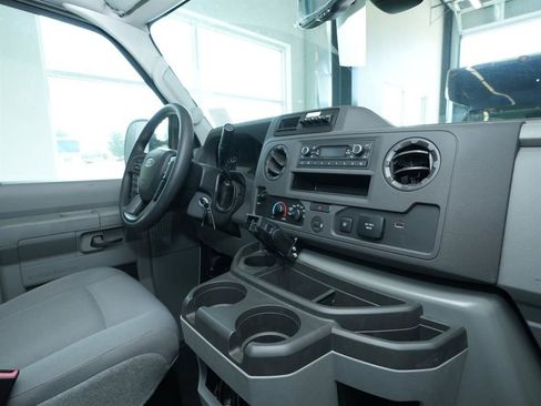 New 2026 Ford E-350 and Econoline 350 Super Duty w/ Power Equipment Group image 16