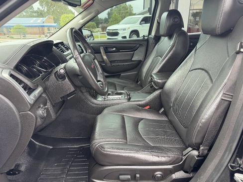 Used 2017 GMC Acadia Limited SLT FWD image 16