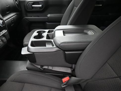 Used 2024 GMC Sierra 1500 Pro w/ Pro Value Package image 21