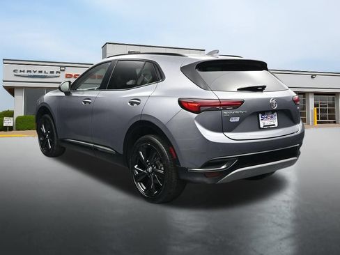 Used 2022 Buick Envision Essence w/ Sport Touring Package AWD/4WD image 3