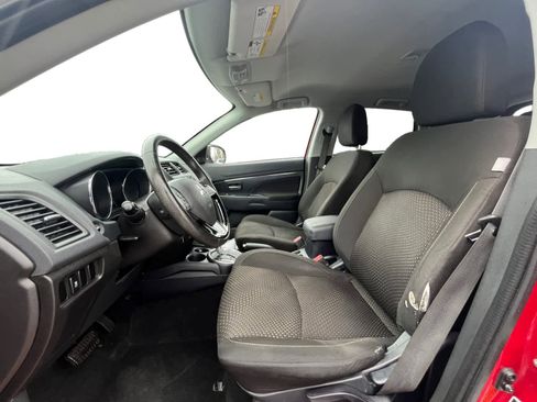 Used 2016 Mitsubishi Outlander Sport ES image 10