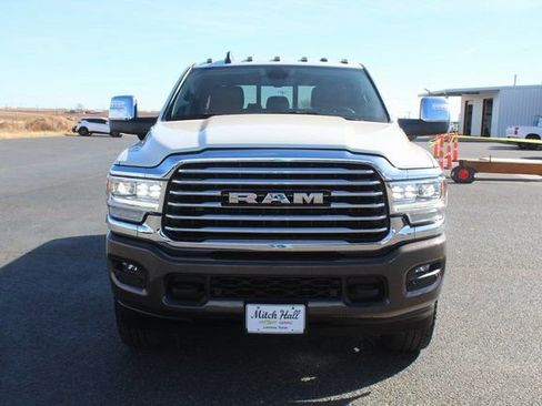 Used 2024 RAM 2500 Limited w/ Towing Technology Group image 11