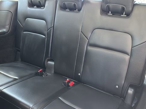 Used 2024 Nissan Pathfinder SL AWD/4WD image 22