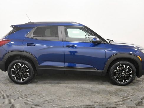 Used 2023 Chevrolet TrailBlazer LT w/ Convenience Package image 9