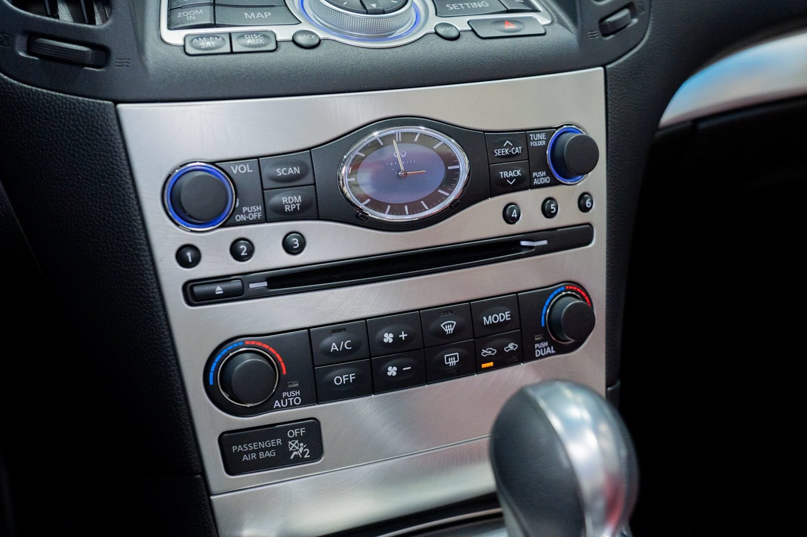 Used 2013 INFINITI G37 IPL RWD image 36