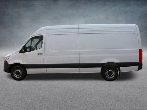 New 2025 Mercedes-Benz Sprinter 2500 image 11