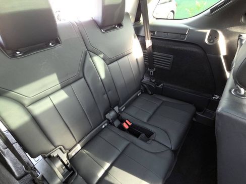 Used 2019 Land Rover Discovery SE AWD/4WD image 43