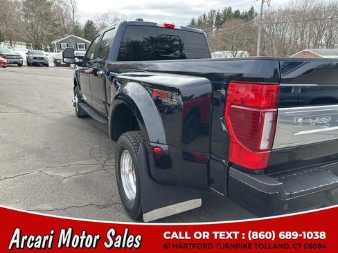 Used 2022 Ford F350 Platinum image 11