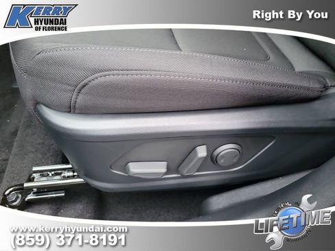 New 2026 Hyundai Tucson SEL image 16