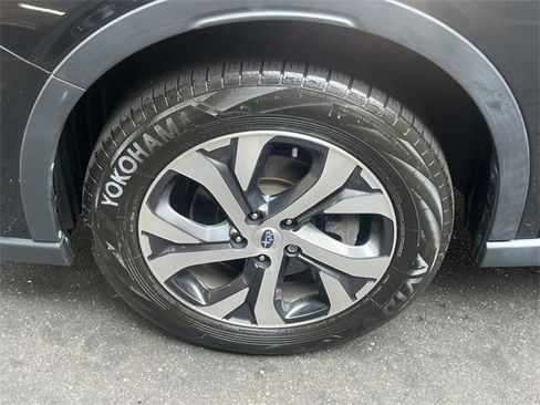 Used 2022 Subaru Outback Limited XT image 11