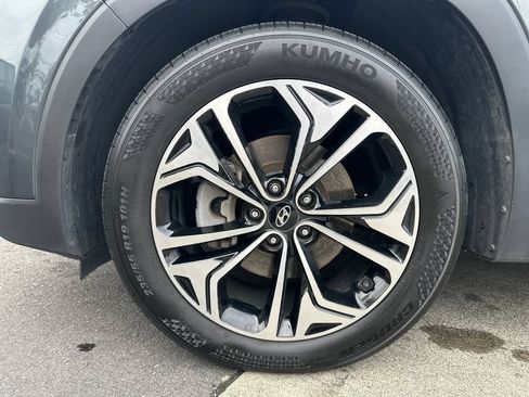 Used 2019 Hyundai Santa Fe Limited AWD/4WD image 28