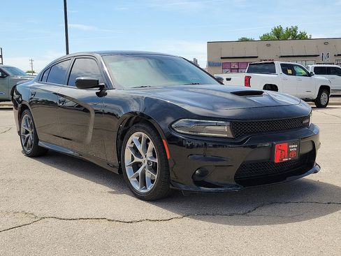 Used 2020 Dodge Charger GT RWD image 6