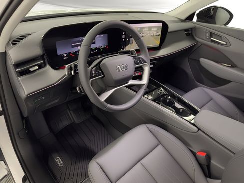 New 2026 Audi Q3 quattro 2.0T AWD/4WD image 4