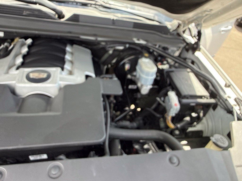 Used 2020 Cadillac Escalade Luxury RWD image 37