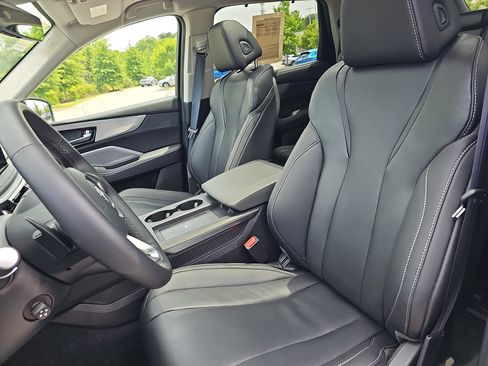Certified 2026 Acura MDX FWD w/ Technology Package image 15