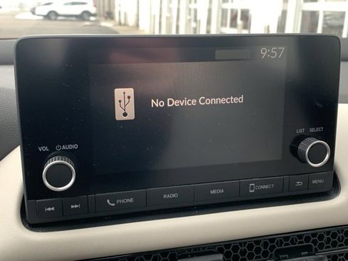 Used 2024 Honda HR-V LX image 8