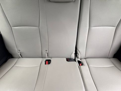 Used 2025 Toyota Grand Highlander AWD image 18