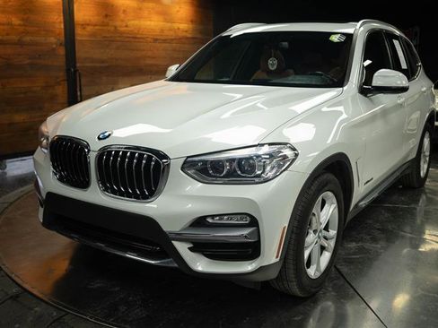 Used 2018 BMW X3 xDrive30i AWD/4WD image 2