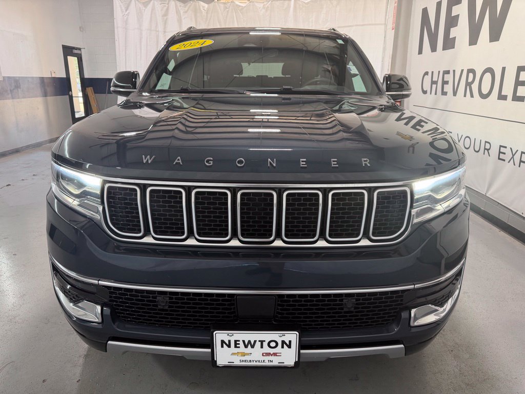 Used 2024 Jeep Wagoneer Series II AWD/4WD image 38