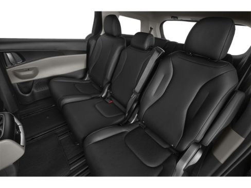 New 2027 Kia Carnival LXS FWD image 10