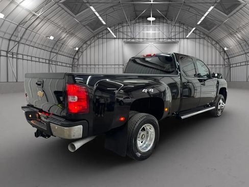 Used 2012 Chevrolet Silverado 3500 LTZ w/ LTZ Plus Package AWD/4WD image 6