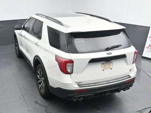 Used 2020 Ford Explorer ST w/ Premium Technology Package image 14