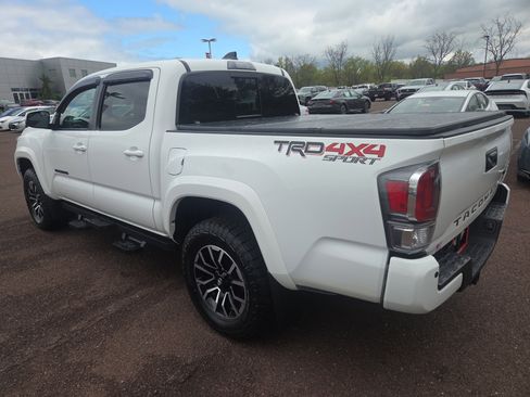Certified 2023 Toyota Tacoma TRD Sport w/ Advanced Technology Package AWD/4WD image 5