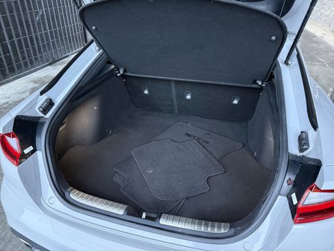 Used 2019 Kia Stinger GT1 image 18