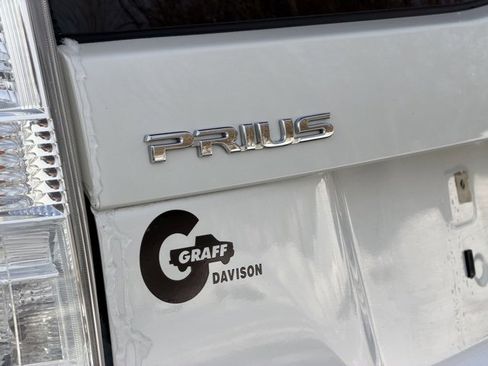 Used 2011 Toyota Prius Three image 23