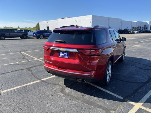 Used 2022 Chevrolet Traverse High Country w/ LPO, Floor Liner Package image 6