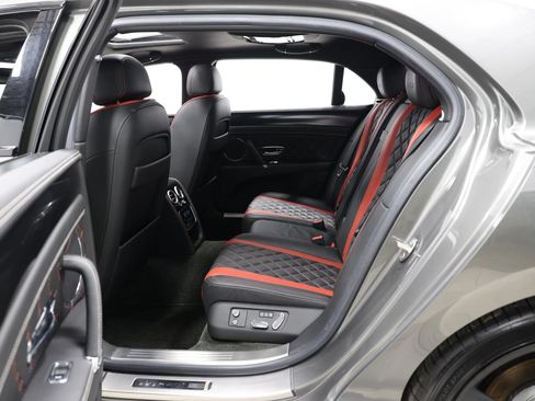 Used 2017 Bentley Flying Spur S W12 AWD/4WD image 47
