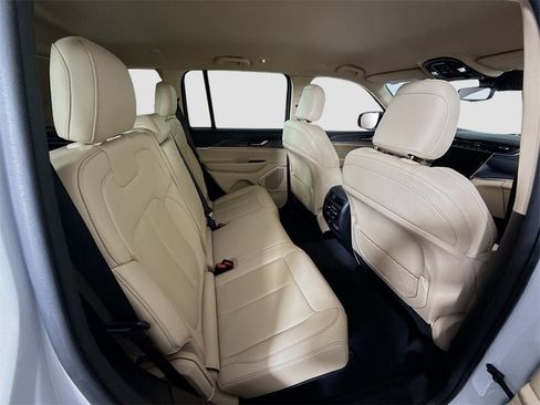 Used 2022 Jeep Grand Cherokee Limited w/ Trailer Tow Prep Group (B) image 19