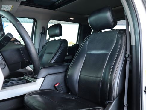 Used 2017 Ford F350 Lariat w/ Lariat Ultimate Package image 16