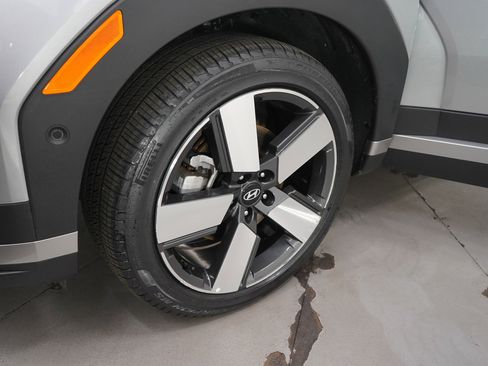 Used 2025 Hyundai Santa Fe Limited image 26