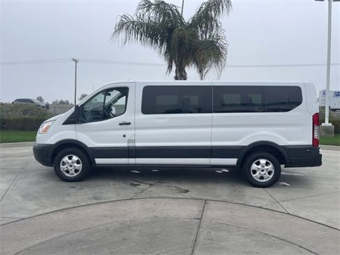 Used 2018 Ford Transit 350 XLT image 5