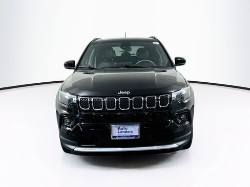 Used 2023 Jeep Compass Limited w/ Sun and Sound Group AWD/4WD image 2