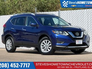 Used 2018 Nissan Rogue SV image 1