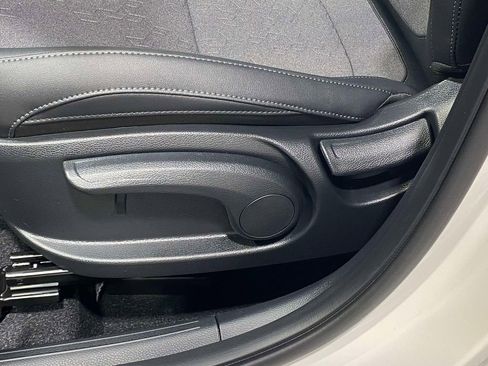 New 2026 Kia Seltos S AWD/4WD image 17
