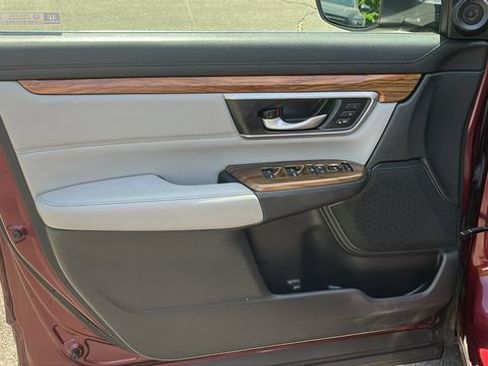 Used 2019 Honda CR-V Touring image 9