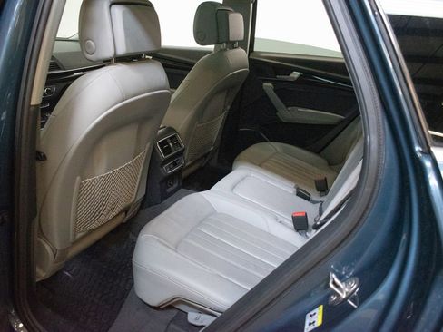 Used 2018 Audi Q5 2.0T Premium Plus w/ Premium Plus Package image 22