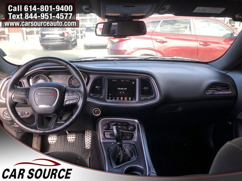 Used 2015 Dodge Challenger R/T w/ Quick Order Package 22B R/T image 9