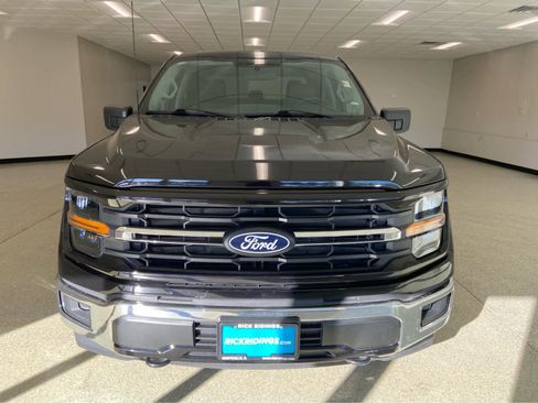Used 2025 Ford F150 XLT w/ Equipment Group 301A Standard AWD/4WD image 4