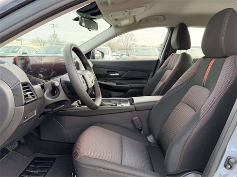 New 2026 Nissan Sentra SR w/ Floor Mat Package image 16