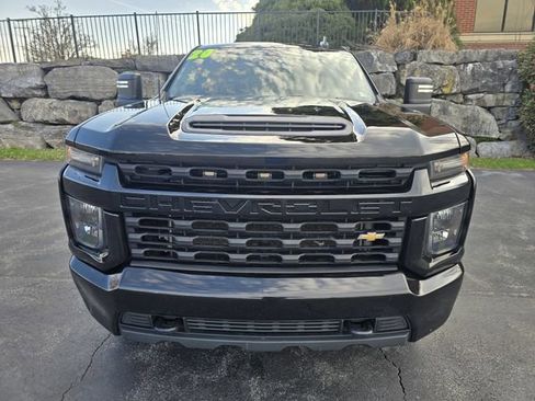 Used 2020 Chevrolet Silverado 2500 Custom w/ Custom Value Package AWD/4WD image 9