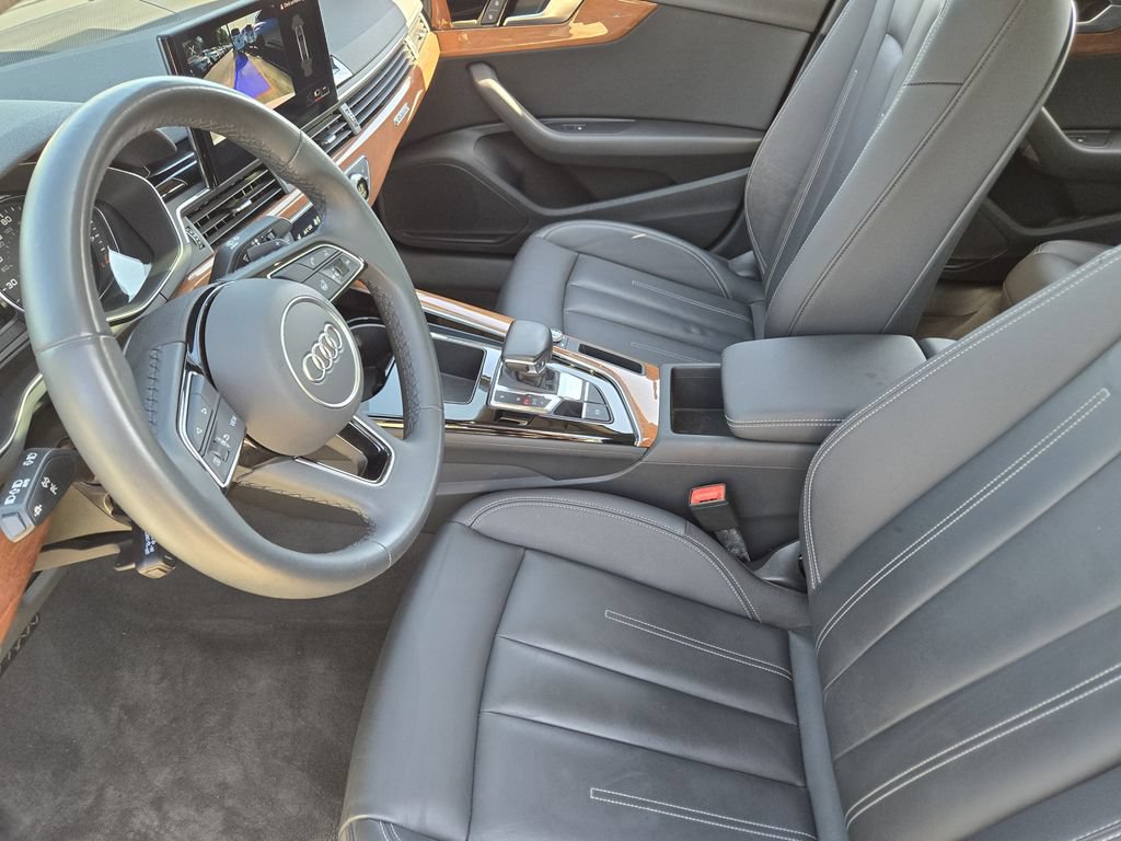 Used 2023 Audi A4 2.0T Premium w/ Convenience Package AWD/4WD image 17